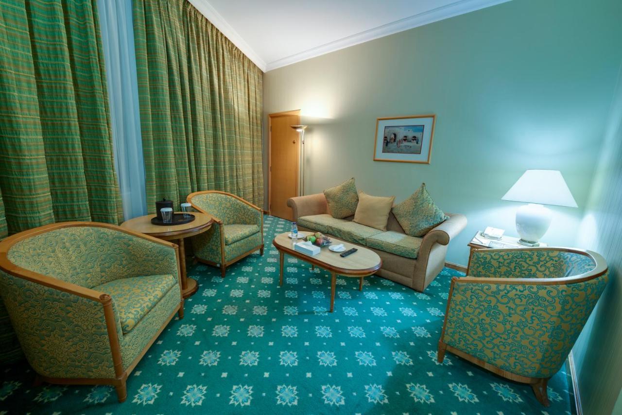 Grand Continental Hotel