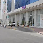 Grand Continental Hotel