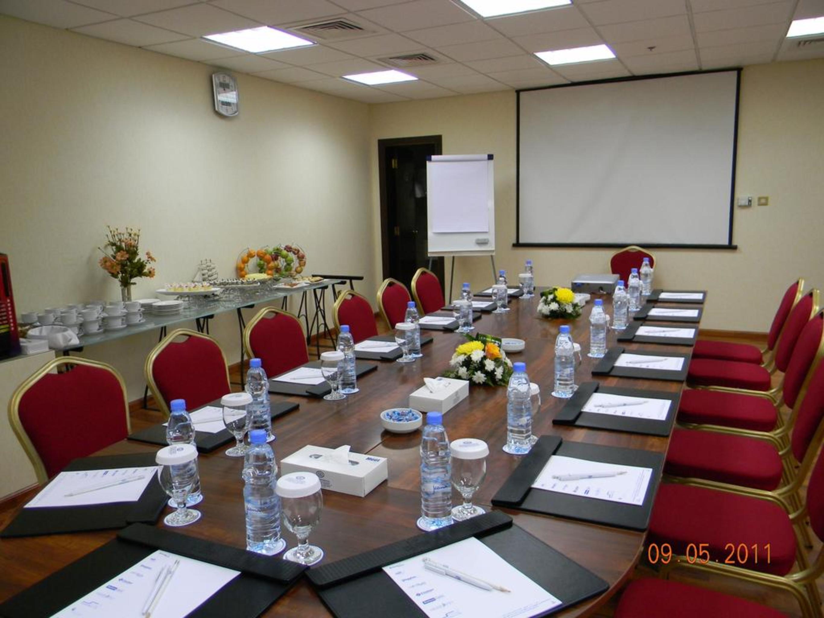 Hotel Grand Continental Flamingo