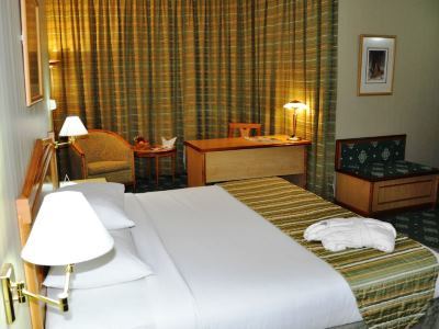 Hotel Grand Continental Flamingo